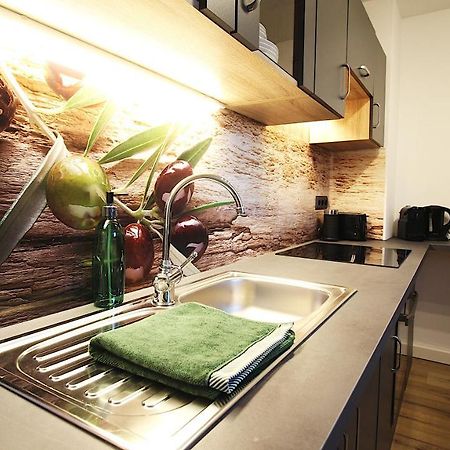Central City Apartment - Direct View Of Main And Fortress Wurzburg Bagian luar foto